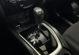 Подержанный автомобиль Nissan X-Trail 2021 года (11 фото)