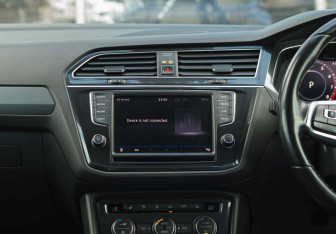 Подержанный автомобиль Volkswagen Tiguan 2017 года (13 фото)