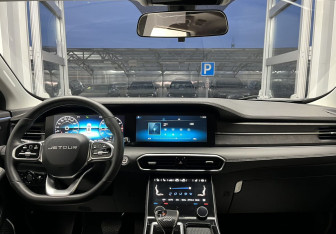 Подержанный автомобиль Jetour X90 2023 года (8 фото)