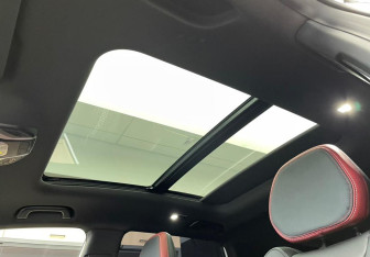 Подержанный автомобиль Geely Coolray 2023 года (24 фото)