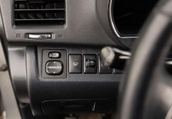 Подержанный автомобиль Toyota Highlander 2012 года (19 фото)