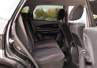 Подержанный автомобиль Hyundai Tucson 2008 года (19 фото)