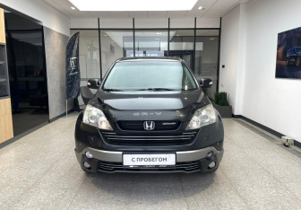 Подержанный автомобиль Honda CR-V 2008 года (3 фото)