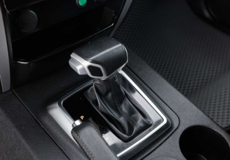 Подержанный автомобиль УАЗ Patriot 2020 года (14 фото)