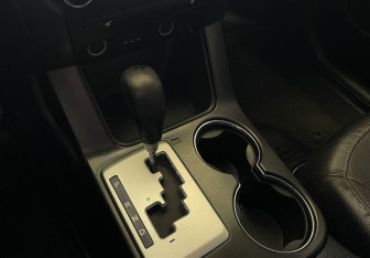 Подержанный автомобиль Kia Sorento 2012 года (13 фото)