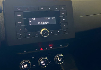 Подержанный автомобиль Renault Arkana 2021 года (11 фото)