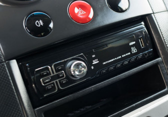 Подержанный автомобиль Chevrolet Aveo Hatchback 2006 года (13 фото)