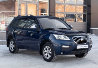 Подержанный автомобиль Lifan X60 2016 года (3 фото)