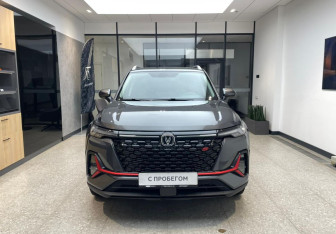 Подержанный автомобиль Changan CS35PLUS 2023 года (3 фото)