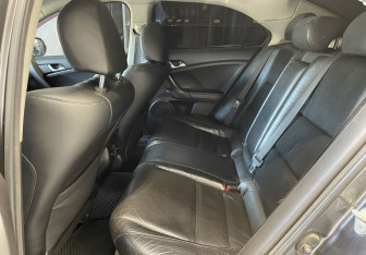 Подержанный автомобиль Honda Accord Sedan 2008 года (9 фото)