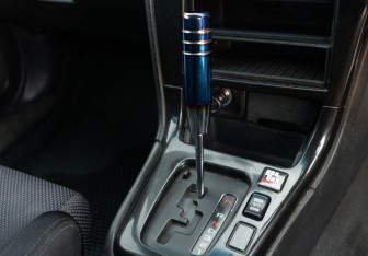 Подержанный автомобиль Subaru Legacy Wagon 2000 года (14 фото)