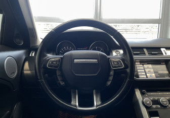 Подержанный автомобиль Land Rover Range Rover Evoque 2014 года (15 фото)