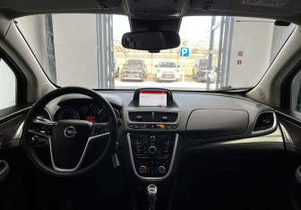 Подержанный автомобиль Opel Mokka 2014 года (8 фото)