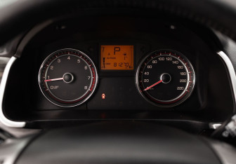 Подержанный автомобиль SsangYong Actyon 2014 года (13 фото)