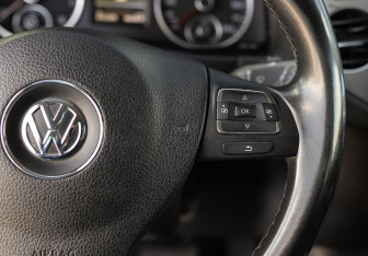 Подержанный автомобиль Volkswagen Tiguan 2013 года (12 фото)