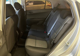 Подержанный автомобиль Hyundai Creta 2018 года (15 фото)