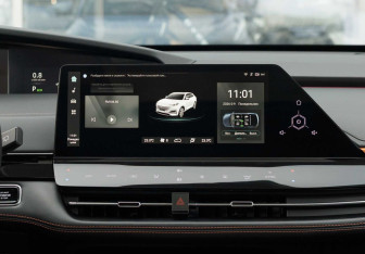 Подержанный автомобиль Changan UNI-K 2023 года (14 фото)