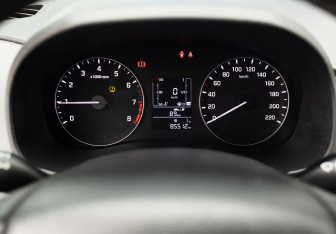 Подержанный автомобиль Hyundai Creta 2017 года (13 фото)