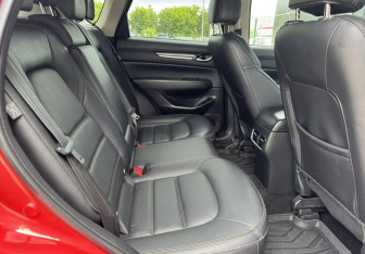 Подержанный автомобиль Mazda CX-5 2018 года (11 фото)