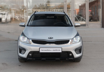 Подержанный автомобиль Kia Rio Hatchback 2018 года (2 фото)