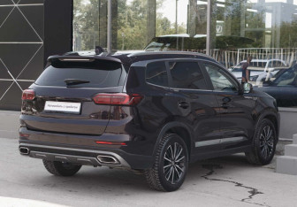 Подержанный автомобиль Chery Tiggo 8 Pro 2021 года (5 фото)