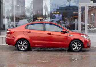 Подержанный автомобиль Kia Rio Sedan 2012 года (4 фото)