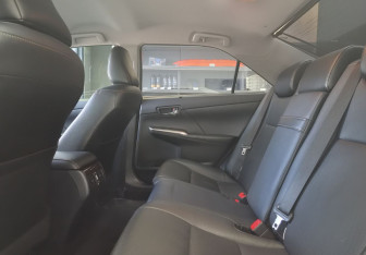 Подержанный автомобиль Toyota Camry Sedan 2016 года (14 фото)