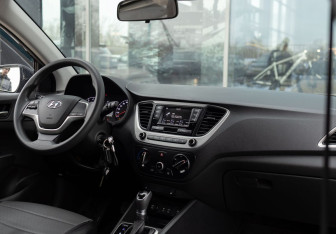 Подержанный автомобиль Hyundai Solaris Sedan 2018 года (10 фото)