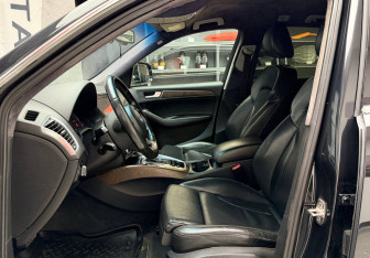 Подержанный автомобиль Audi Q5 2013 года (9 фото)
