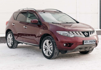 Подержанный автомобиль Nissan Murano Suv 2010 года (3 фото)