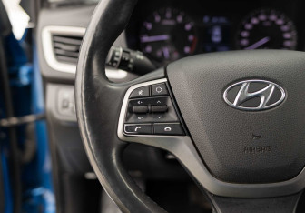 Подержанный автомобиль Hyundai Solaris Sedan 2017 года (12 фото)