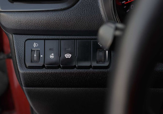 Подержанный автомобиль Kia Rio Sedan 2017 года (17 фото)