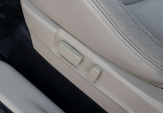 Подержанный автомобиль Mitsubishi Outlander 2008 года (19 фото)