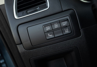 Подержанный автомобиль Mazda CX-5 2015 года (18 фото)