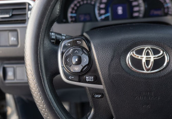 Подержанный автомобиль Toyota Camry Sedan 2012 года (12 фото)