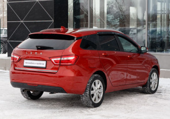 Подержанный автомобиль LADA (ВАЗ) Vesta Wagon 2021 года (5 фото)