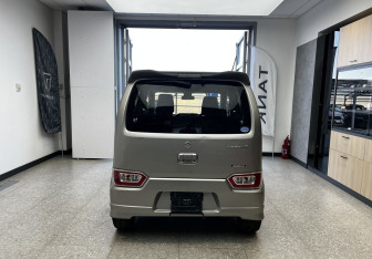 Подержанный автомобиль Suzuki Wagon R+ 2018 года (5 фото)