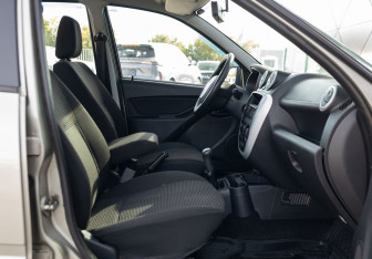 Подержанный автомобиль LADA (ВАЗ) Granta Sedan 2012 года (18 фото)