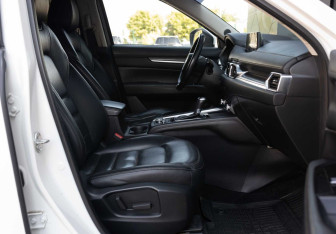 Подержанный автомобиль Mazda CX-5 2019 года (21 фото)