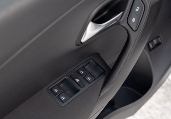 Подержанный автомобиль Volkswagen Polo Sedan 2020 года (17 фото)