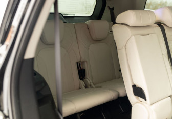 Подержанный автомобиль Exeed VX 2022 года (20 фото)