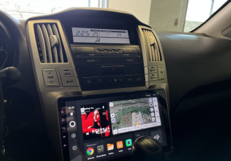 Подержанный автомобиль Lexus RX 2008 года (10 фото)