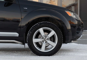 Подержанный автомобиль Mitsubishi Outlander 2007 года (9 фото)