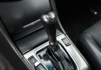 Подержанный автомобиль Honda Accord Sedan 2006 года (15 фото)