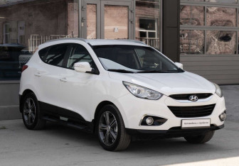 Подержанный автомобиль Hyundai ix35 2012 года (3 фото)