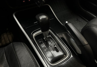 Подержанный автомобиль Mitsubishi Outlander 2018 года (12 фото)