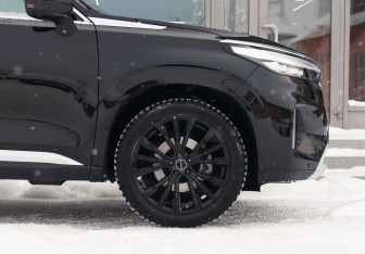 Подержанный автомобиль Exeed VX 2022 года (9 фото)