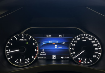 Подержанный автомобиль Nissan Murano Suv 2018 года (11 фото)