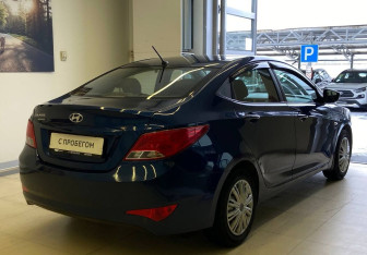 Подержанный автомобиль Hyundai Solaris Sedan 2016 года (4 фото)