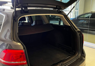 Подержанный автомобиль Volkswagen Passat Wagon 2013 года (8 фото)